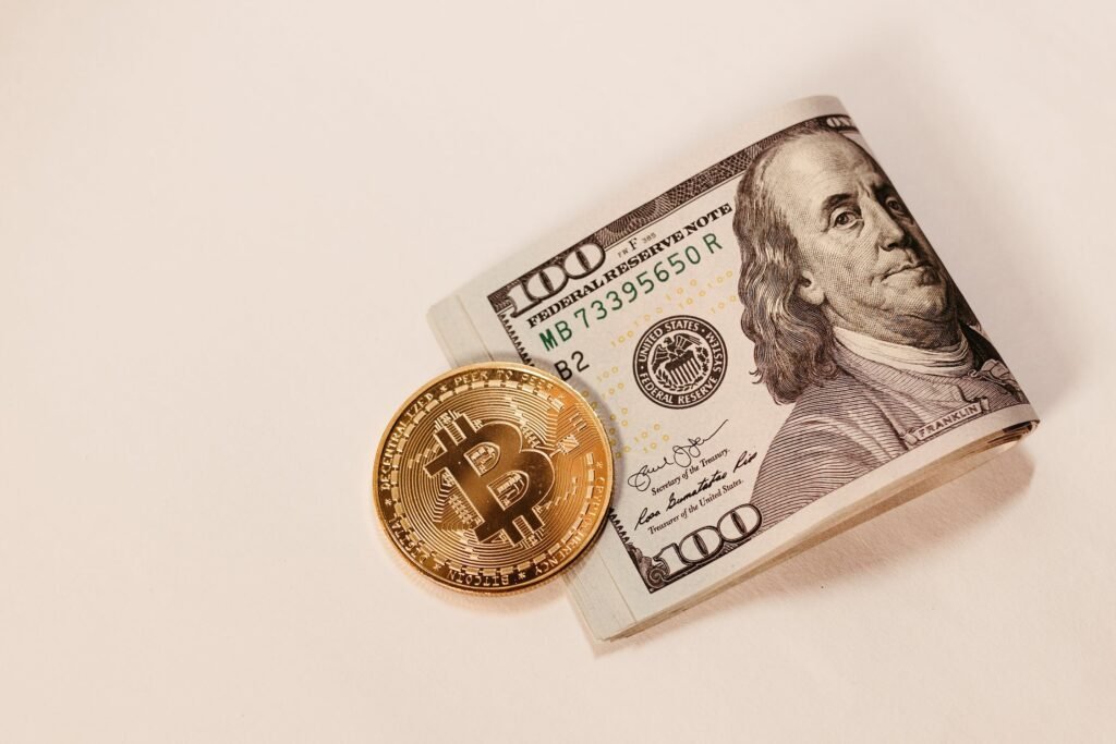Bitcoin (BTC) recebe a primeira stablecoin em sua rede