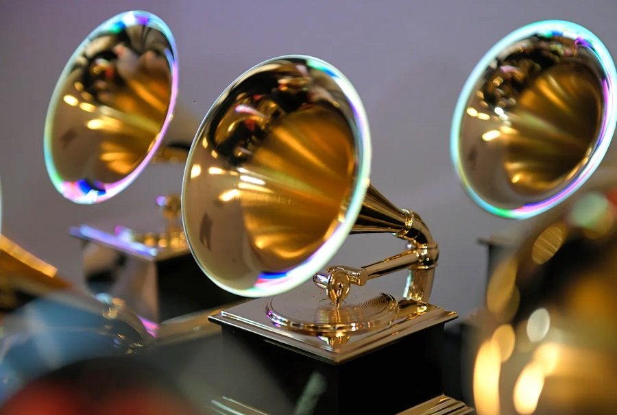 Música com elementos de IA pode ganhar um Grammy