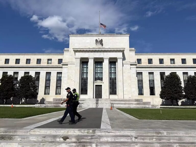 Federal Reserve culpa criptomoedas e nepotismo pela falência do Silvergate Bank