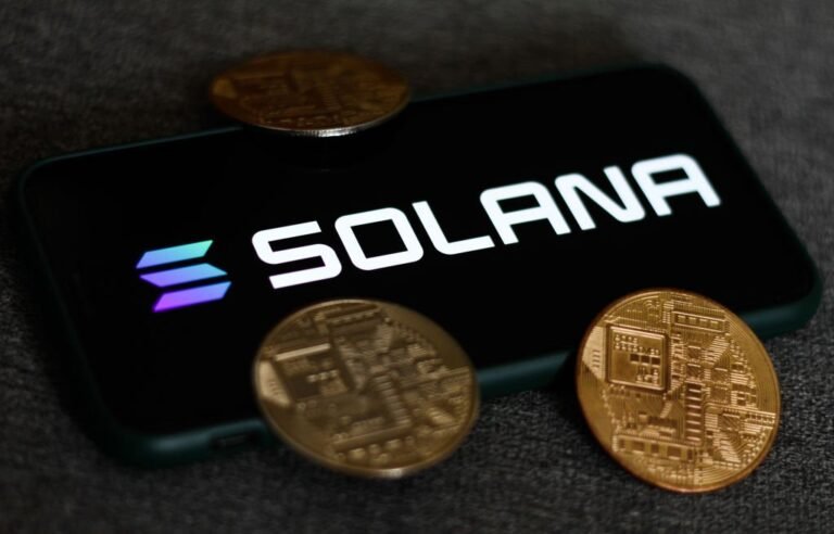 O que impulsionou o recente mercado em alta da Solana (SOL)?