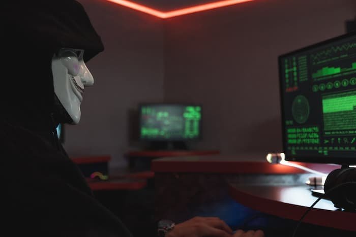 Hacker: empresa de troca de criptomoedas sofre ataque de quase US$26 milhões