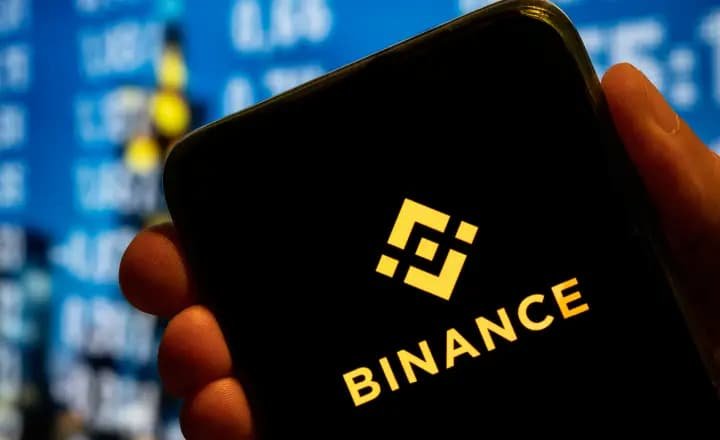 Binance anuncia exclusão de três tokens de sua plataforma