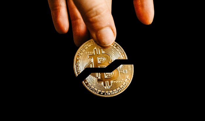 Bitcoin passa por seu 4º Halving e recompensa cai para 3,125 BTC por bloco