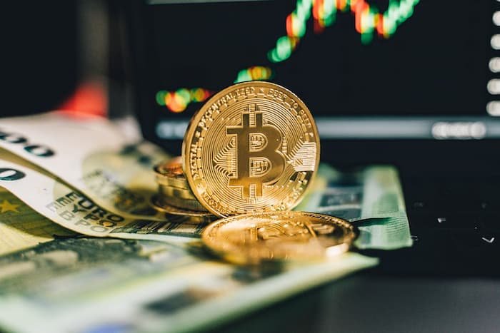 Analista acredita que bitcoin (BTC) já encontrou seu fundo 